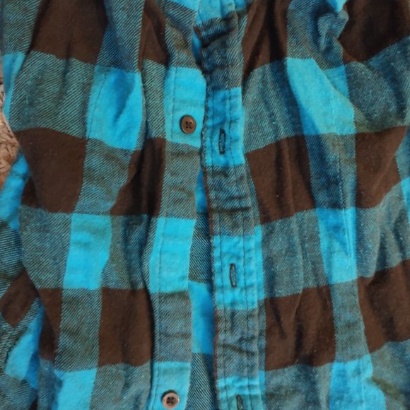 Miley Cyrus - Size Small - Blue and Black Flannel Button-Up Shirt - Picture 2 of 3